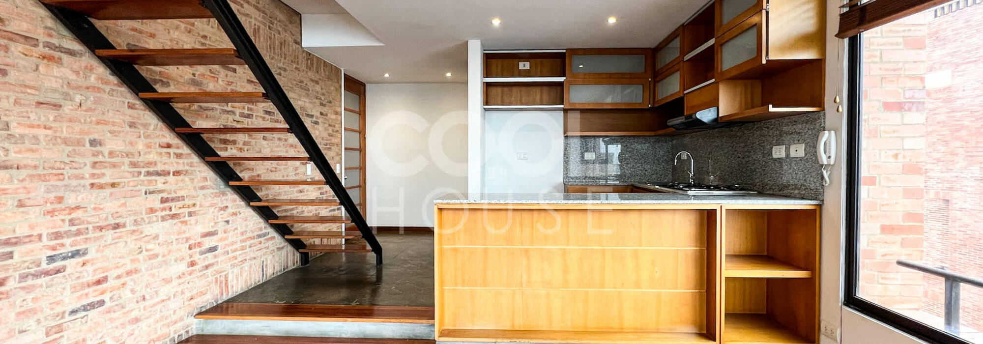 Apartamento Dúplex en venta en Los Rosales