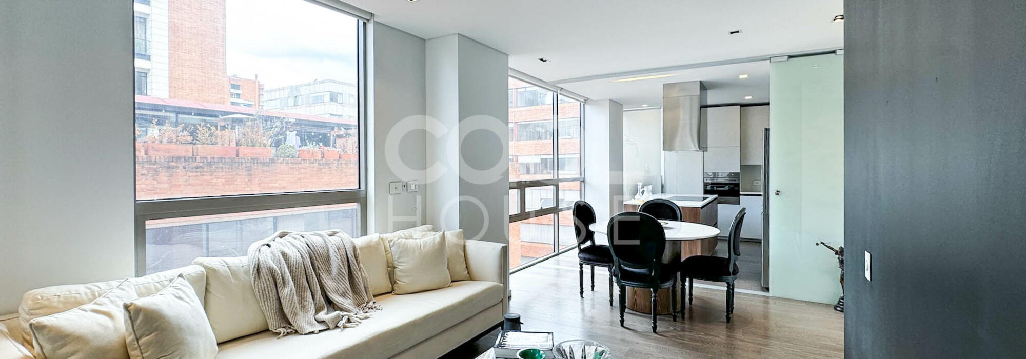 Apartamento moderno en arriendo amoblado en La Cabrera