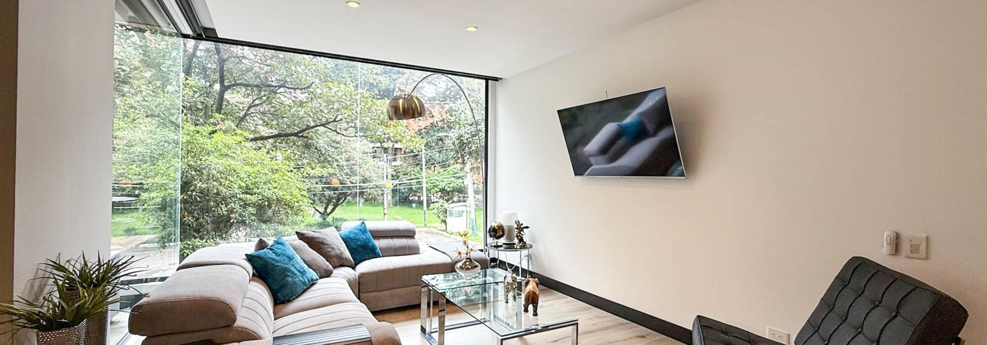 Apartamento moderno con balcón/terraza en venta en Santa Paula