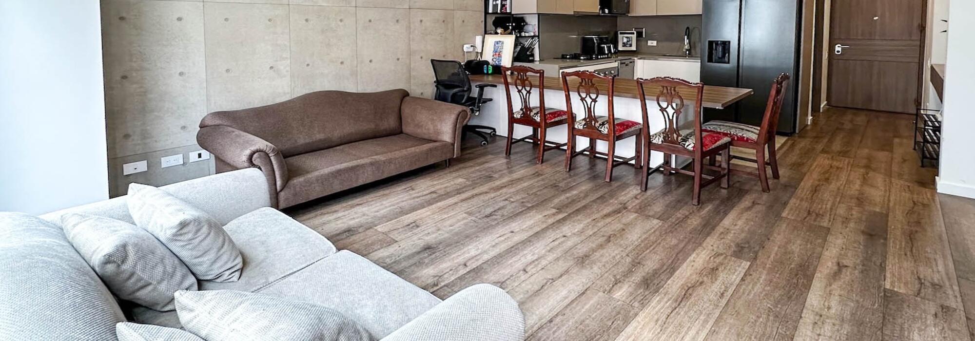 Apartamento con terraza en arriendo en Santa Bárbara Occidental  