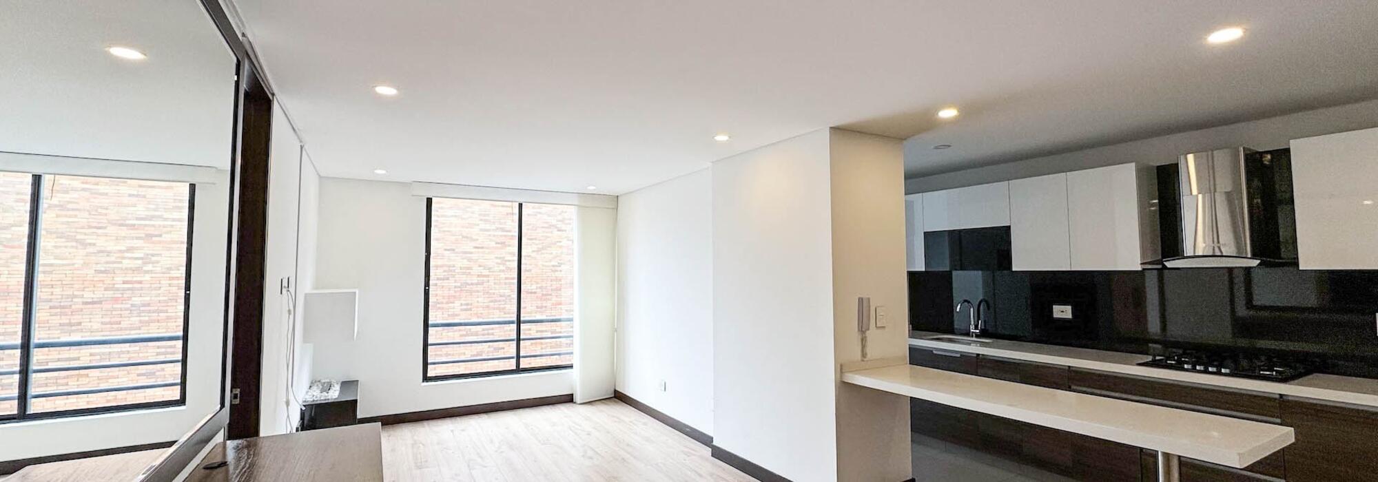 Apartamento en venta o arriendo en Santa Bárbara Central 