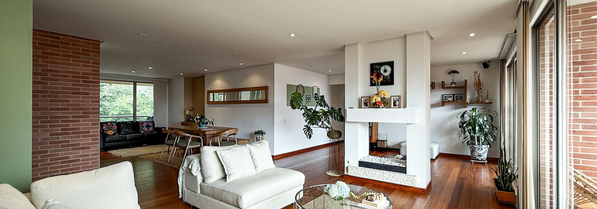 Apartamento con balcón en venta en Usaquén    