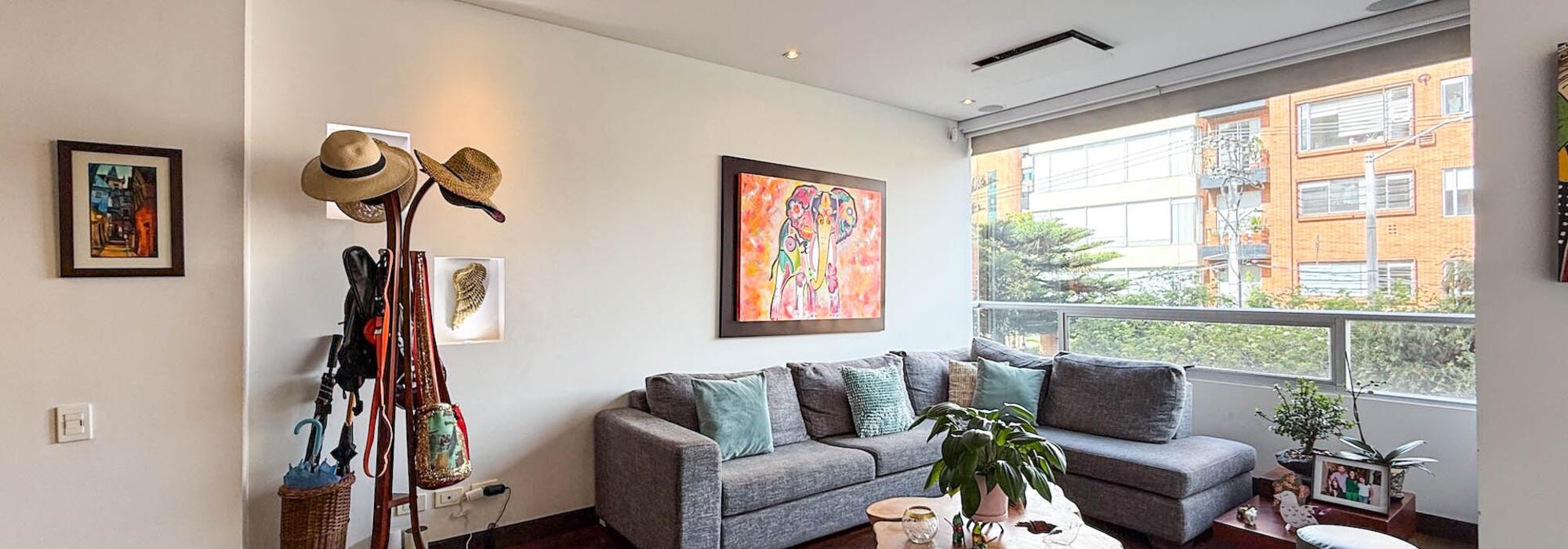 Apartamento con terraza en venta en Chicó Navarra