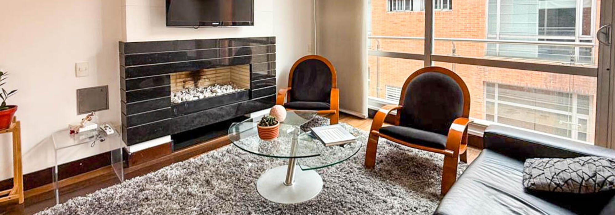 Apartamento Penthouse Dúplex amoblado con terraza en arriendo en La Cabrera