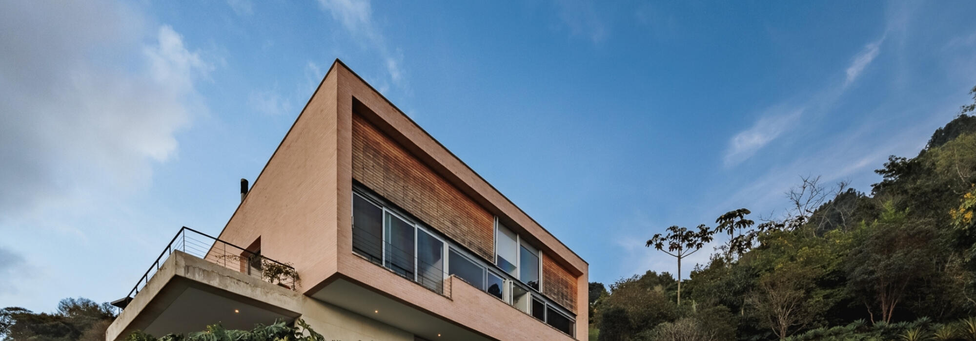 Casa Dúplex en venta con terraza en – Altos de El Poblado (3)