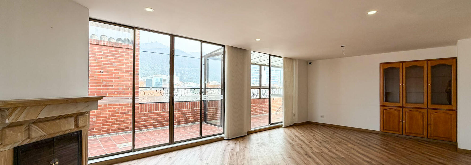 Penthouse Dúplex con terraza en venta en Rincón del Chicó (3)