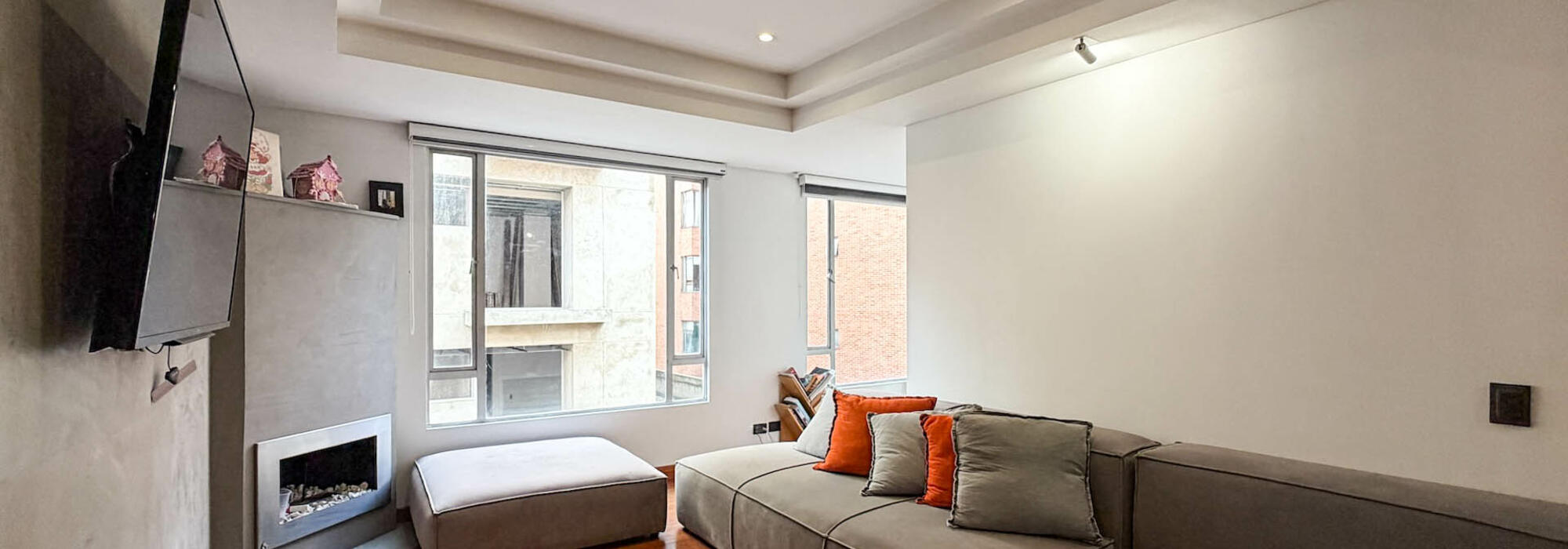 Apartamento en arriendo amoblado o sin amoblar en Santa Bárbara Occidental