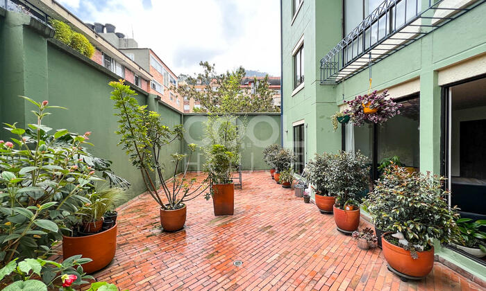 Apartamento con terraza en venta en Chapinero
