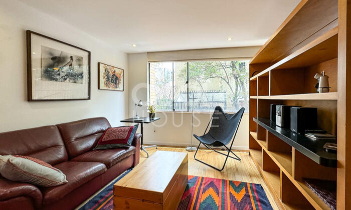 Apartamento amoblado en arriendo en Los Rosales