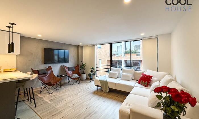 Apartamento Dúplex remodelado en venta o arriendo en Santa Paula