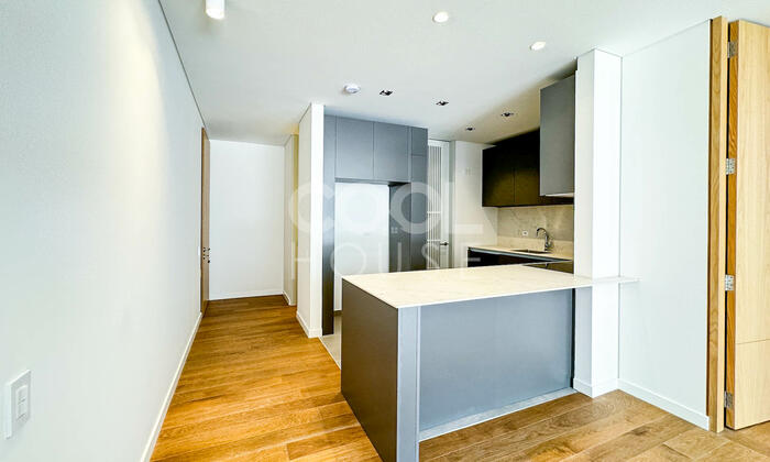 Apartamento moderno con terraza en arriendo en La Cabrera 