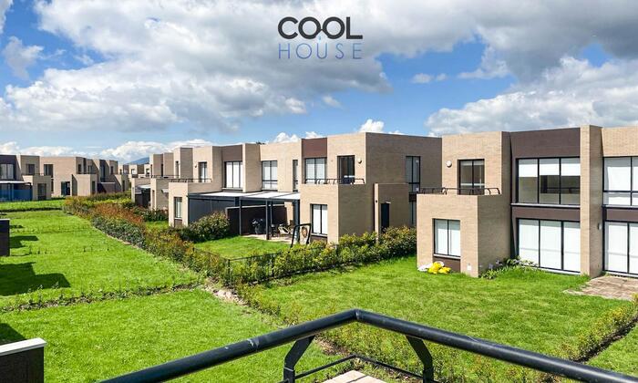 Casa Dúplex para estrenar en arriendo en Chía