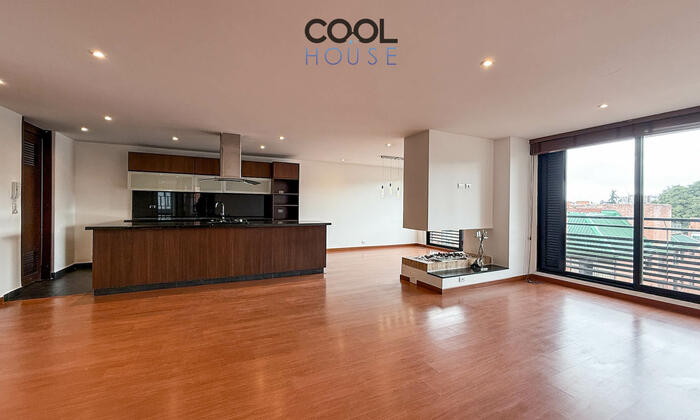 Apartamento en venta o arriendo en Santa Bárbara 