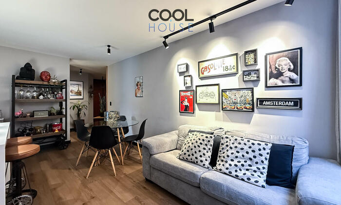 Apartamento con terraza amoblado en arriendo en Santa Bárbara     