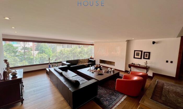 Apartamento en venta en Los Rosales (3)  