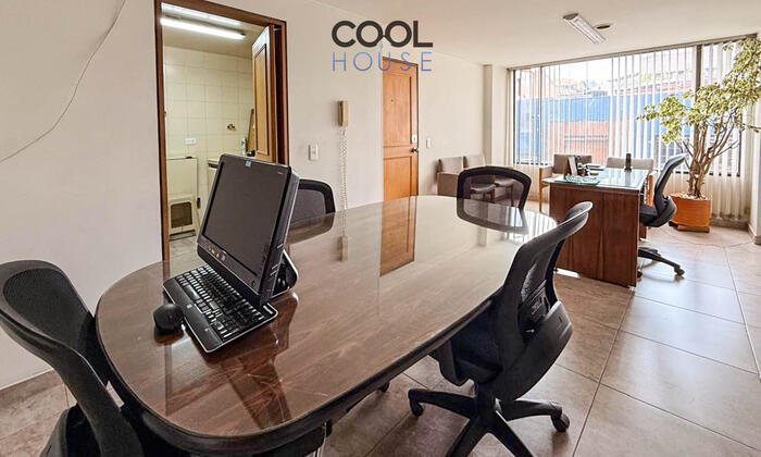 Apartamento para remodelar en venta o arriendo en Los Rosales 