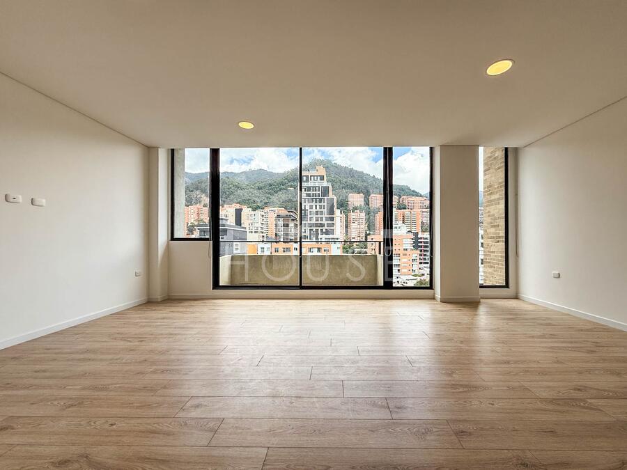 Apartamento moderno en venta rentando en Santa Bárbara Oriental    