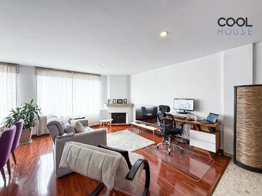 Apartamento en venta o arriendo en Santa Bárbara