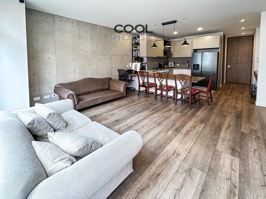 Apartamento con terraza en arriendo en Santa Bárbara Occidental  