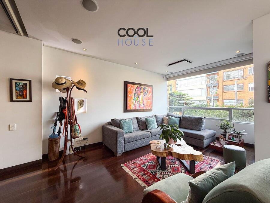 Apartamento con terraza en venta en Chicó Navarra