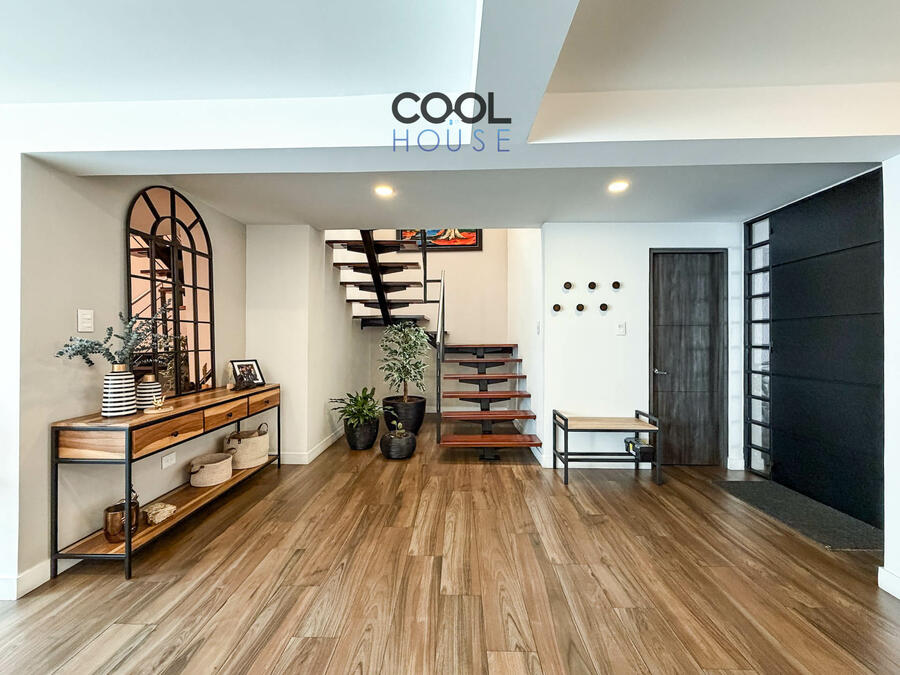 Casa Dúplex con terraza en venta en Niza Norte