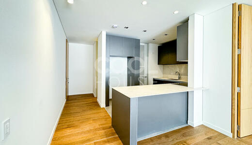 Apartamento moderno con terraza en arriendo en La Cabrera 