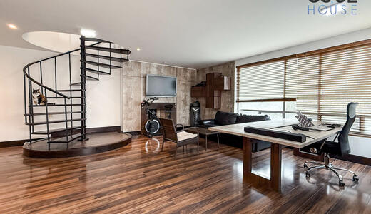 Apartamento Dúplex con terraza en venta en Santa Ana Oriental 