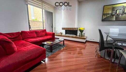 Apartamento con terraza en venta o arriendo en La Calleja